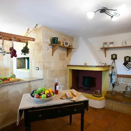 Itaca Apartment